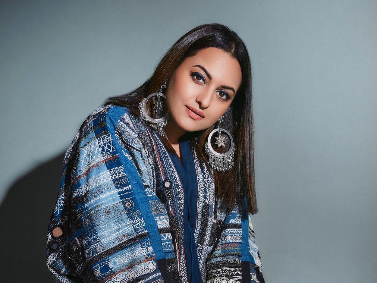 Non Bailable Warrant Issued Against Sonakshi Sinha In A Fraud Case Here Are The Details