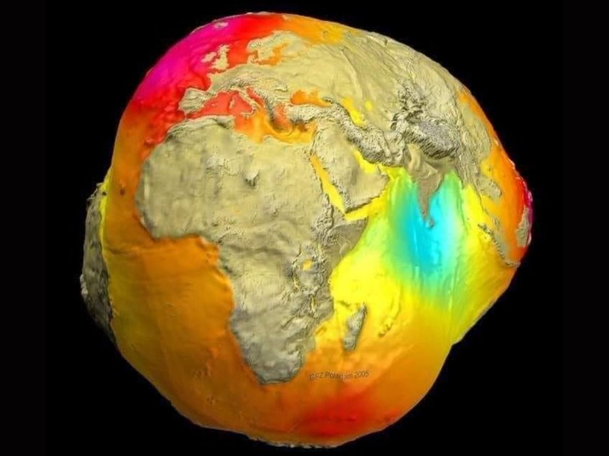 Nasa Gravity Map Of Earth Nasa 3D Animation Shows How Gravity Levels Differ Across Our Planet Earth