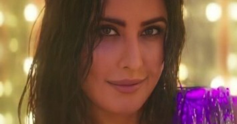 Katrina Kaif's Tip Tip Barsa Pani Tops YouTube