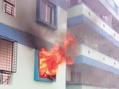 dog saved bengaluru building residents from fire