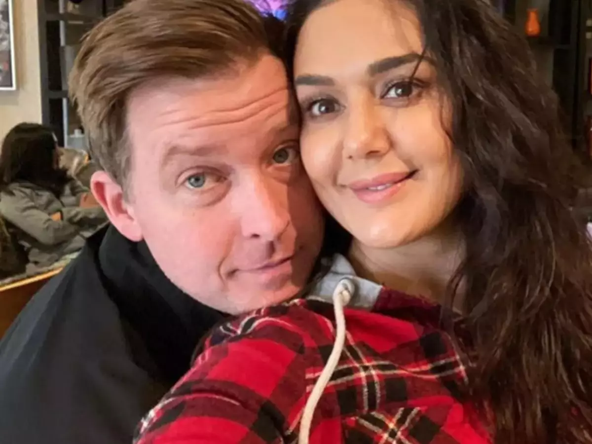 Preity Zinta Becomes A Mother Of Twins Via Surrogacy, Introduces Jai & Gia To The World Preity Zinta Becomes A Mother Of Twins Via Surrogacy, Introduces Jai & Gia To The World