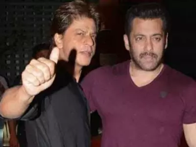 Shah Rukh Khan and Salman Khan post aryan Khan's arrest.