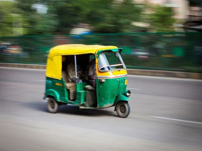Wife Of Crorepati Runs Away With Auto Driver After Stealing Rs 47 Lakh