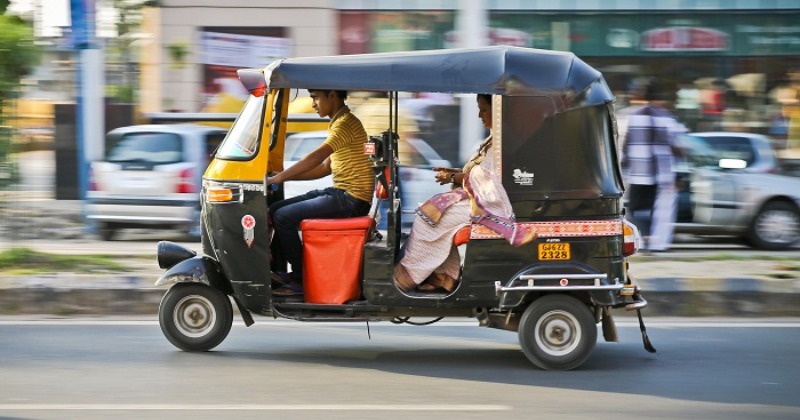 Wife Of Crorepati Runs Away With Auto Driver After Stealing Rs 47 Lakh