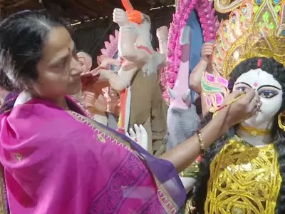 woman idol maker jharkhand