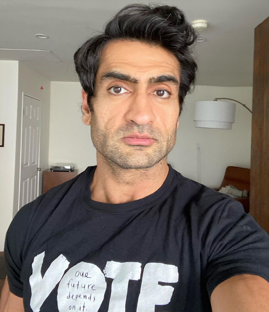 Kumail Nanjiani Did 'Eternals' To Break Stereotypes Around 'Nerdy Brown ...