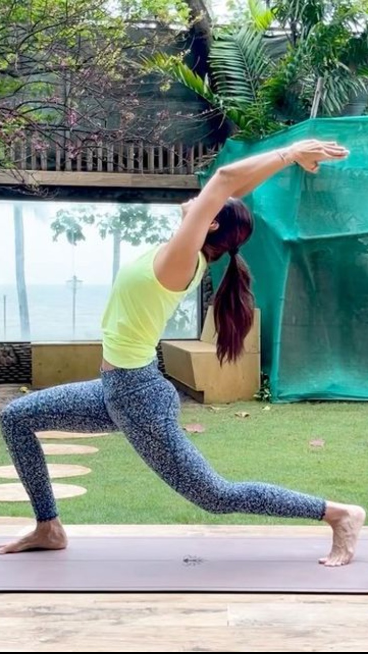 Celebs Shilpa Shetty, Malaika Arora mark Yoga Day with video on Asanas