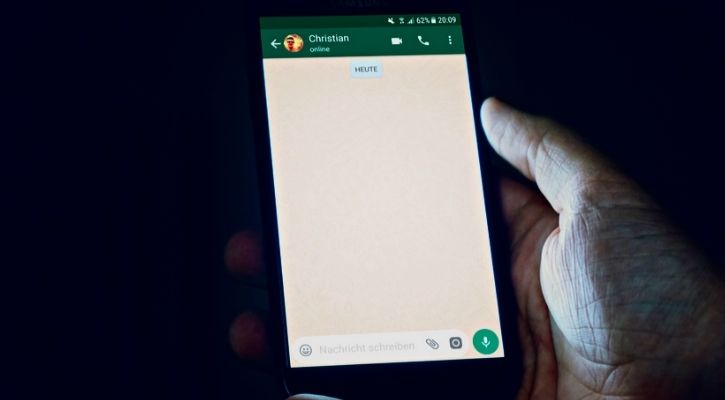 WhatsApp Will Allow Hiding Last Seen, Profile Pic For Specific Contacts