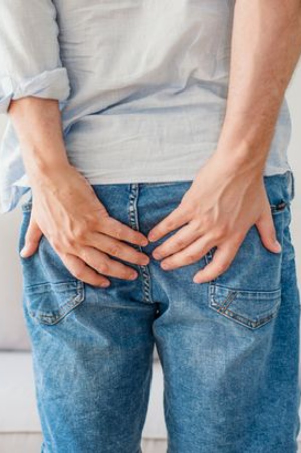 Man Undergoes Surgery After Reportedly Pooping Out Of Penis And Ejaculating From Bum For Two Years Man Undergoes Surgery After Reportedly Pooping Out Of Penis And Ejaculating From Bum For Two Years