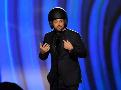 After the Will Smith slap incident, Nate Bargatze wore helmet to Grammys