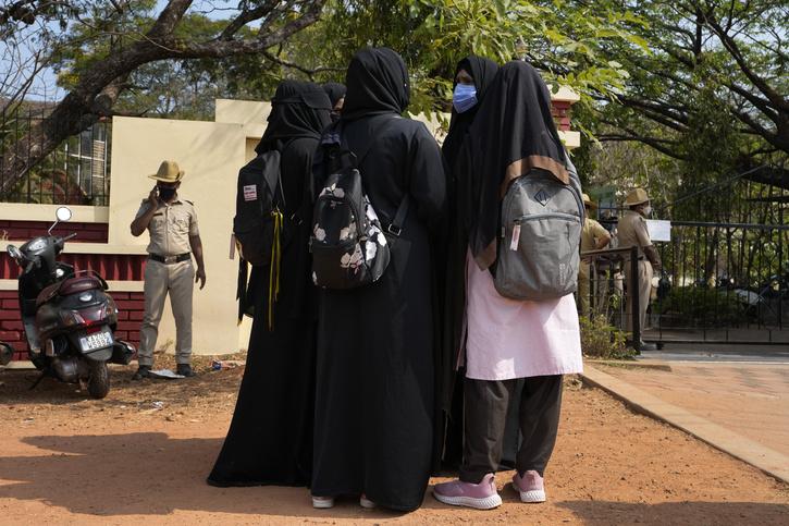 Two Karnataka Hijab Ban Petitioners Who Insisted On Wearing Head Scarf ...