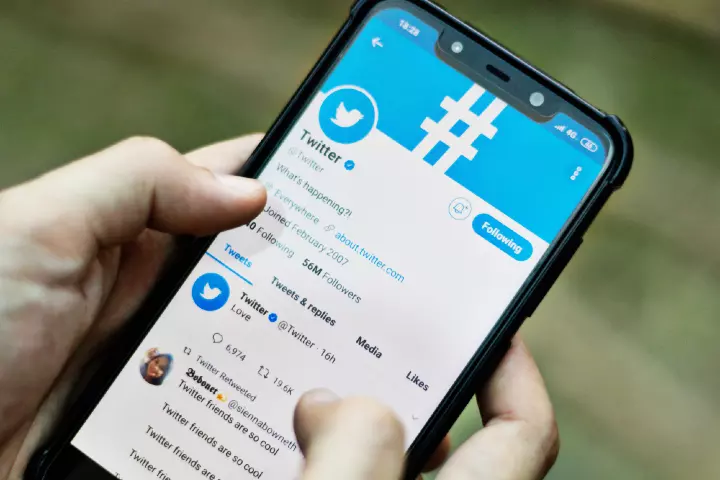 Twitter Is Working On A Status Update Feature Codenamed 'Vibe': All We ...
