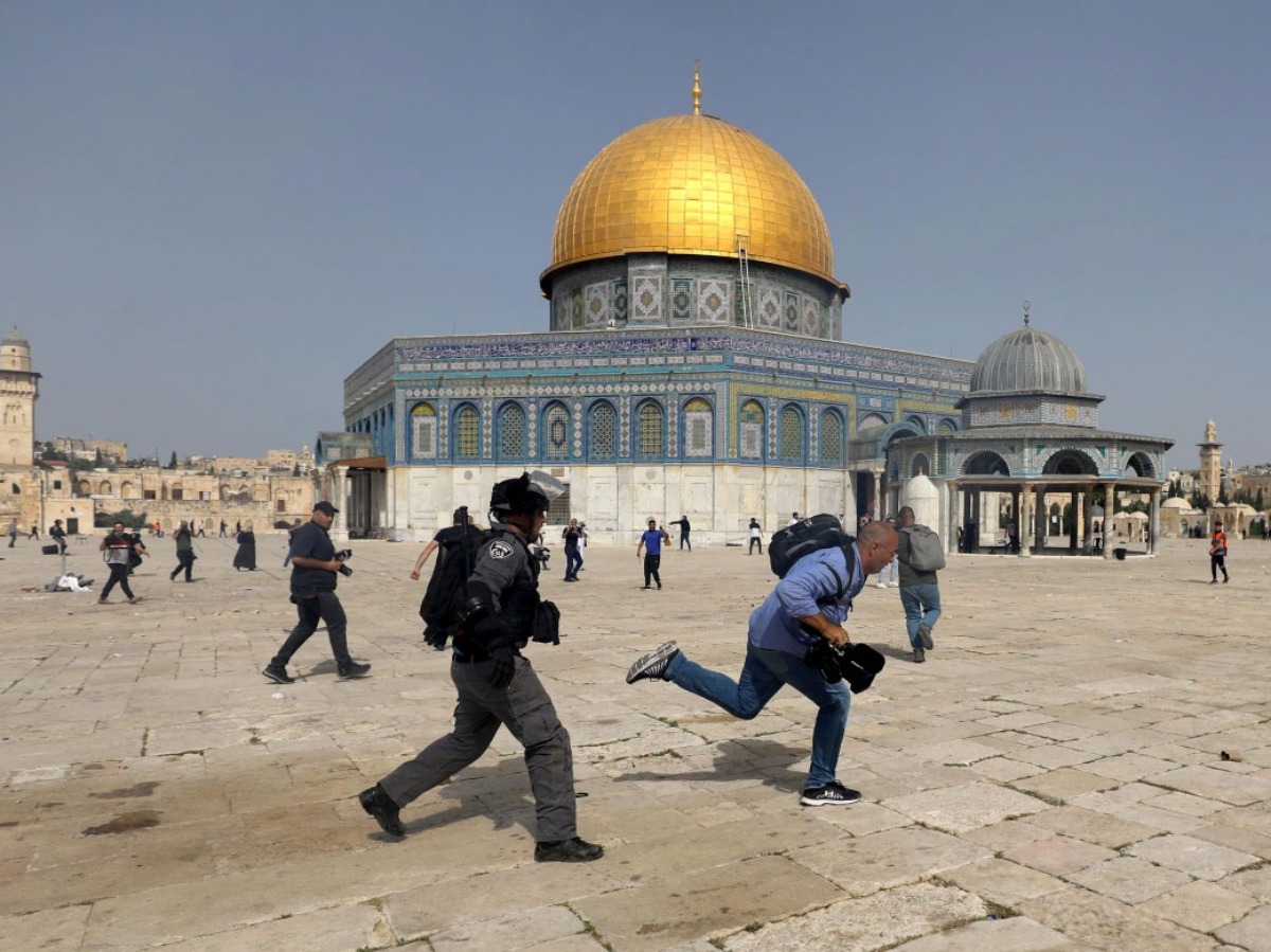 Mosque aqsa why israel attack al Why are