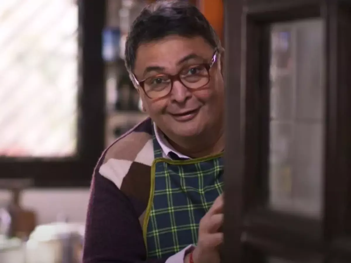 Rishi Kapoor in Sharmaji Namkeen. Rishi Kapoor in Sharmaji Namkeen.