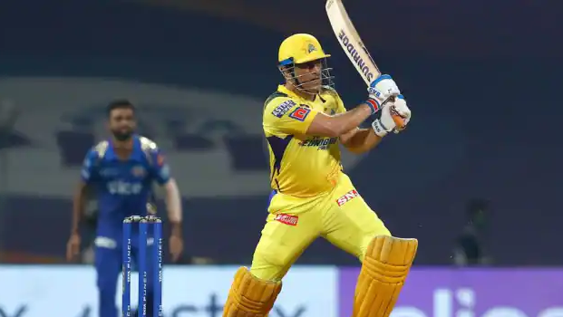 dhoni finishes off in style 