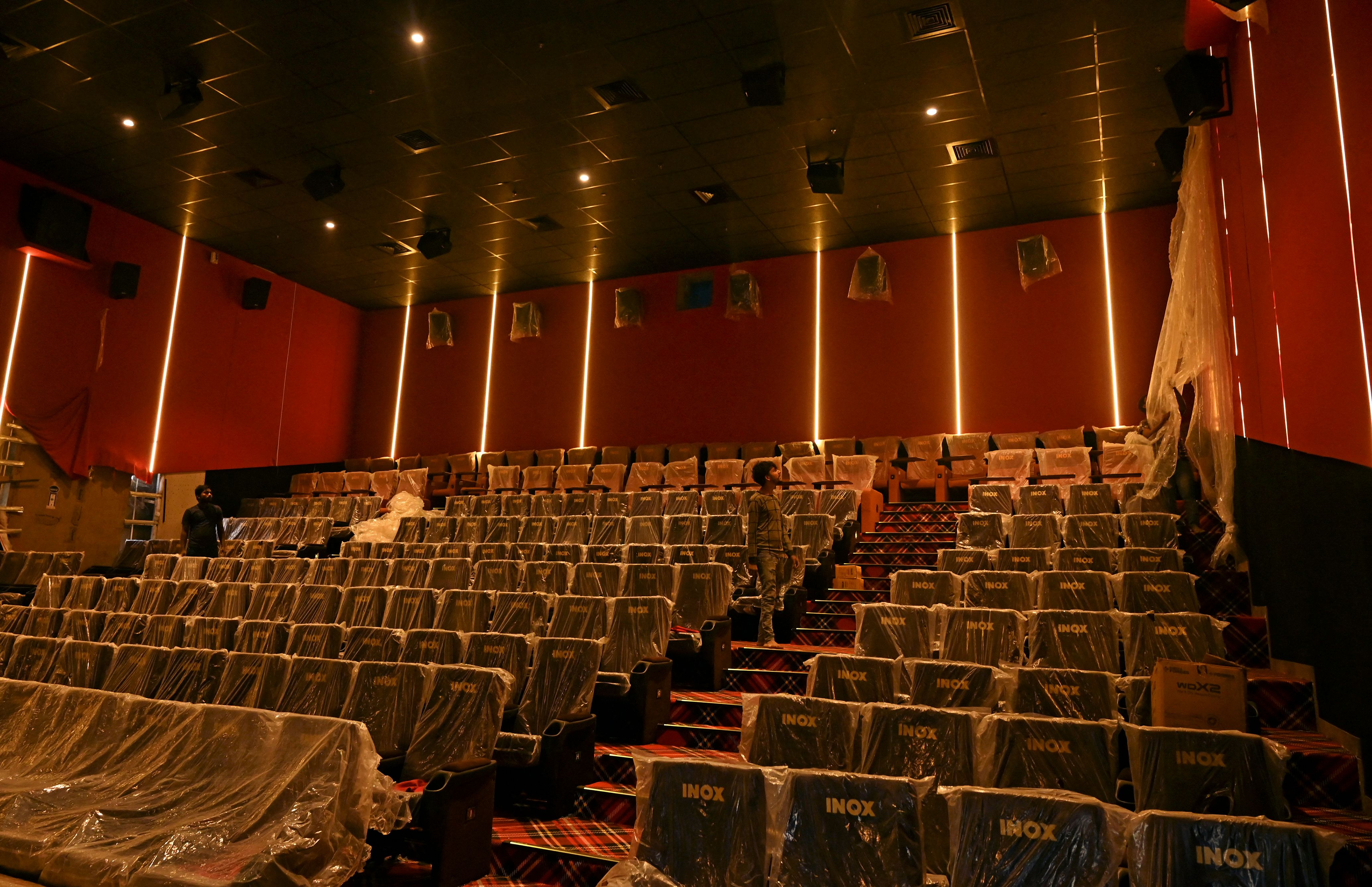 Broadway Multiplex Movie Times 97 - g5vv59q