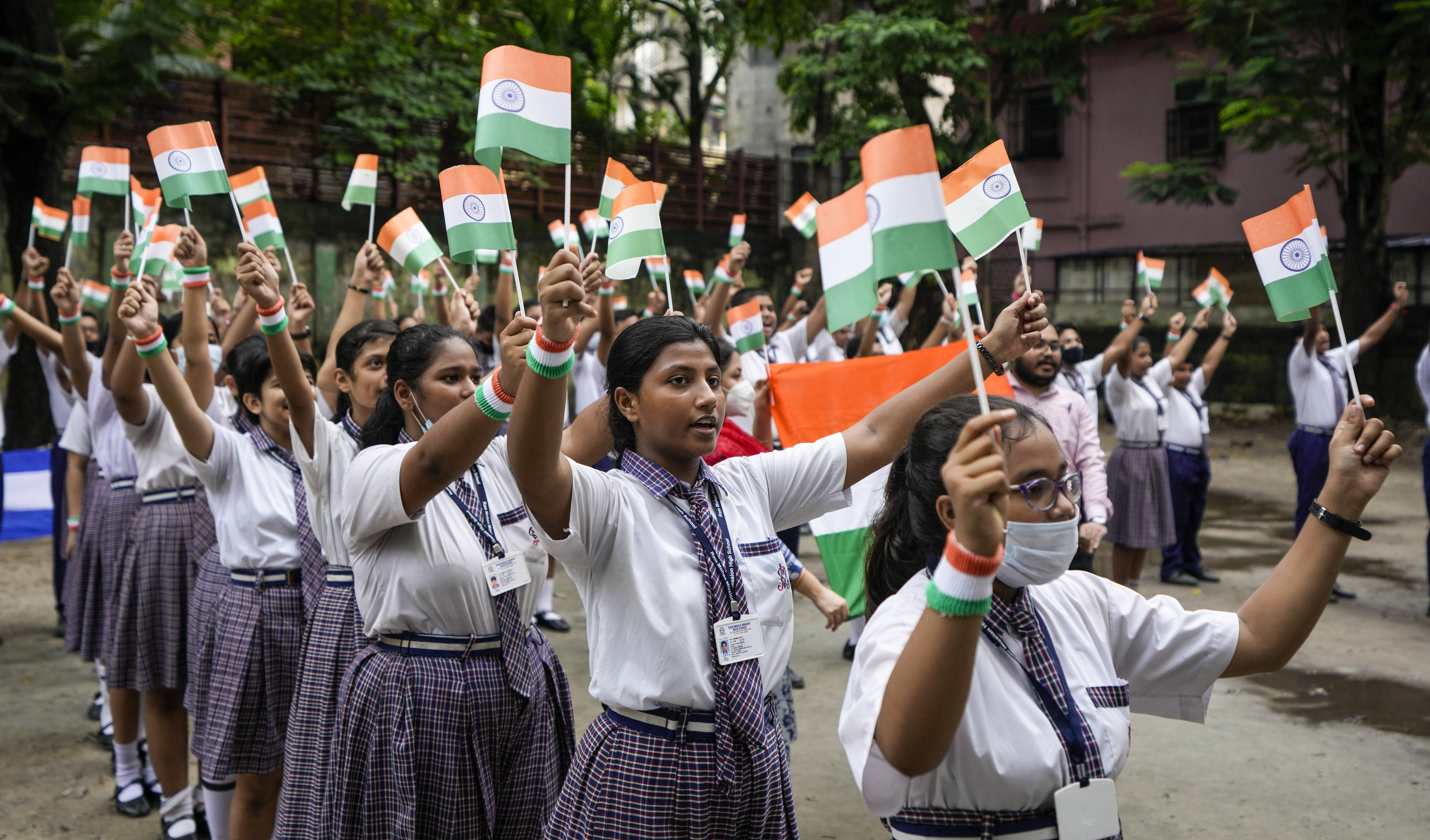 English Celebrates Class Day 2022