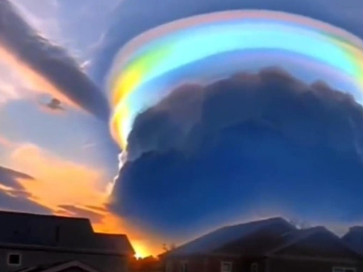 Rainbow! Iridescent Pileus Cloud Appears Over Chinese City