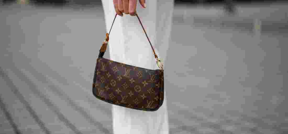 Man Urinates In Ex-Girlfriend's Louis Vuitton Bag; What The Court Said -  News18