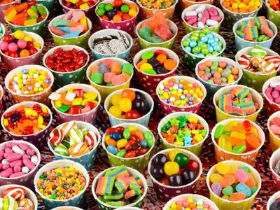 canada company offering 61 lakh rupees for candy tasting 