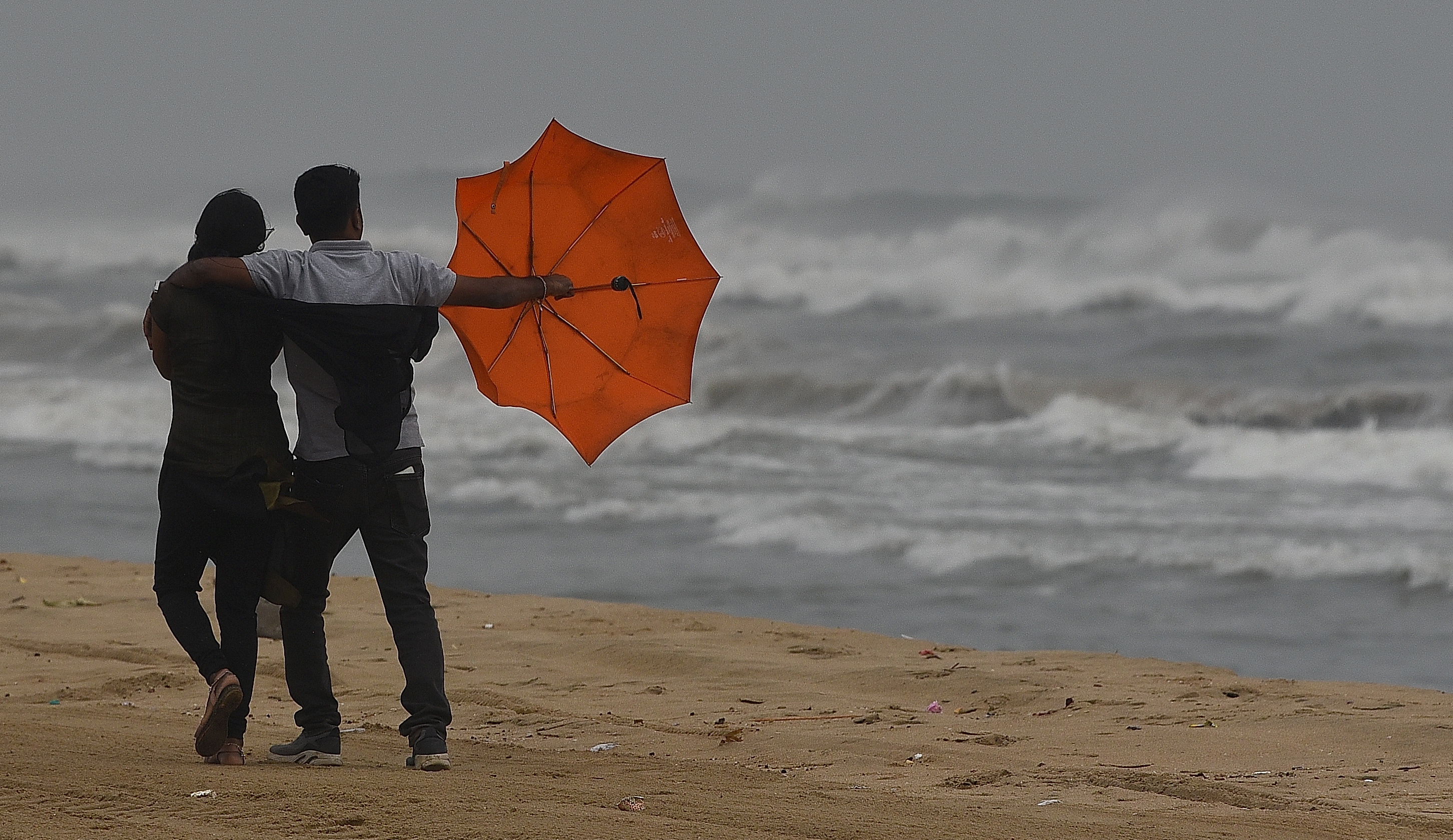 Deep Depression Intensifies Into Cyclonic Storm Mandous, Will Cross TN ...