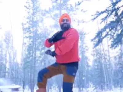 Sikh Man Dances In -40 Degree Celsius