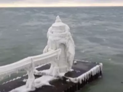 Frozen Lighthouse In Michigan Goes Viral
