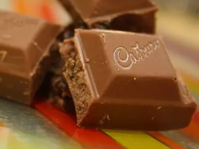 People Online Discuss Which Chocolate Is Better, KitKat Or Dairy Milk