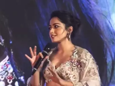 Rashmika Mandanna Gets Trolled For Claiming South Indian Films Are All About 'Item Numbers' 