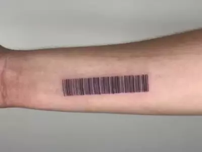 taiwan man tattoos barcode 