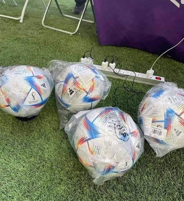 Reddit balls. World Cup 2022 Ball.