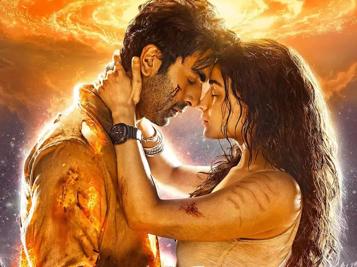 ¡®Unke Galiyon Ko Gale Lagana Chahta Hun¡¯: Brahmastra Writer On Criticism Over Film¡¯s Dialogues ¡®Unke Galiyon Ko Gale Lagana Chahta Hun¡¯: Brahmastra Writer On Criticism Over Film¡¯s Dialogues