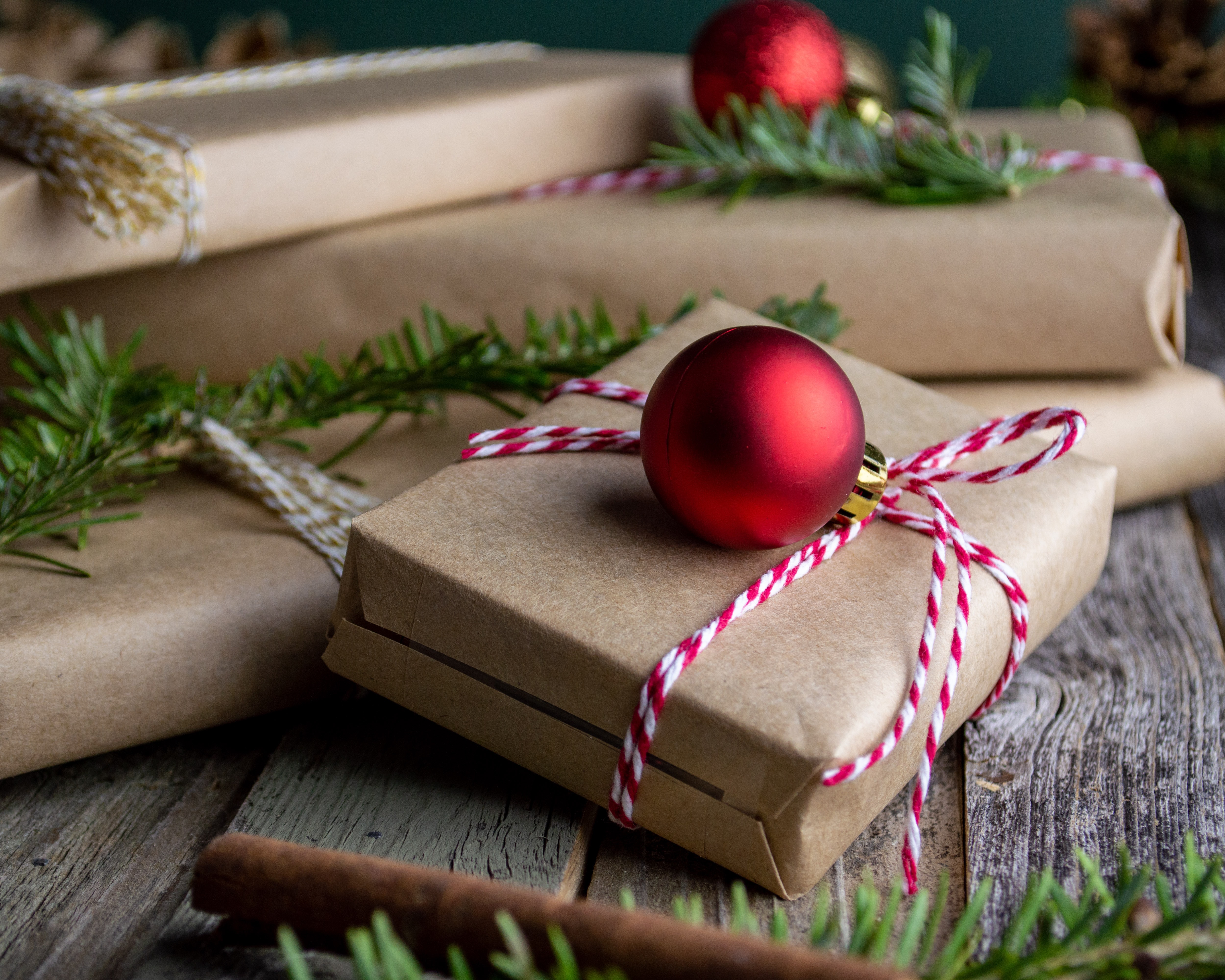 How to Send Christmas Gifts Online to India - Indiagift