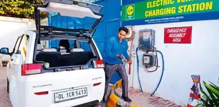 Electric Vehicles Can Create $100 Billion Revenue Opportunity In India By 2030, Says Bain & Co Report