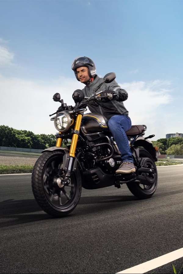 Here's Everything You Need To Know About Scrambler-Style Motorcycle TVS Ronin 225: Price, Mileage, Features, Specifications & Colours