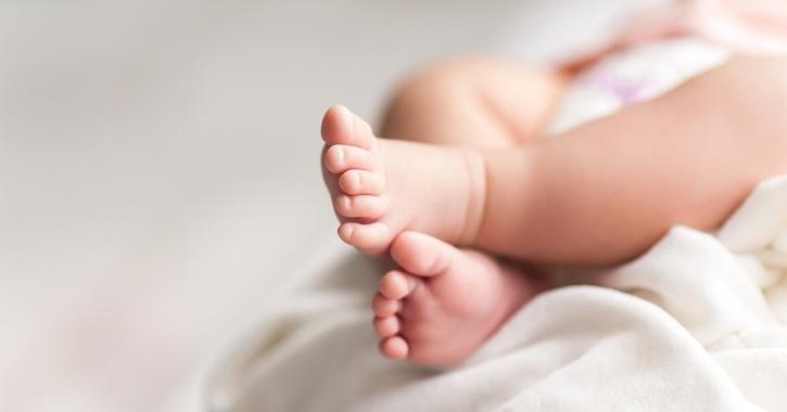 baby feet