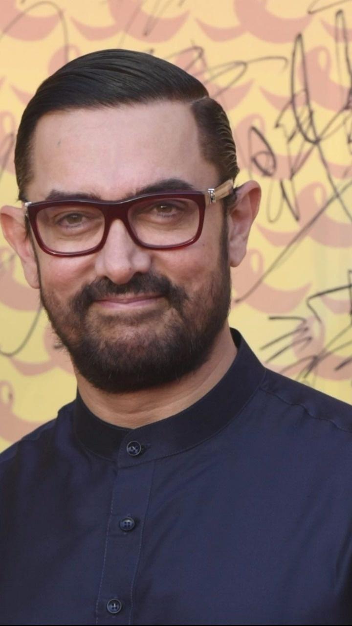 aamir-khan-praises-the-kashmir-files-says-every-indian-must-watch