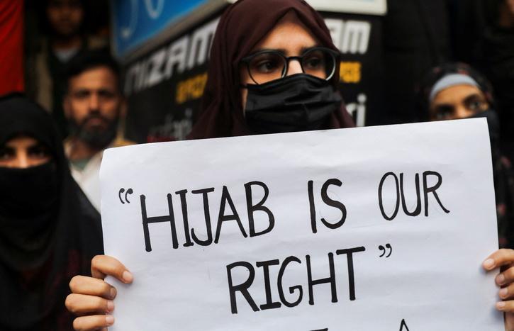 Hijab Row: More Than 700 Professionals Pen Open Letter Over 'Muslim ...