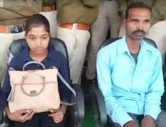 MP girl returns bag with 7 lakh gold jewellery 