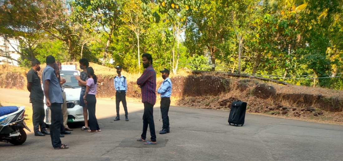 Manipal Student Puts Girlfriend In A Suitcase To Smuggle Her Into His