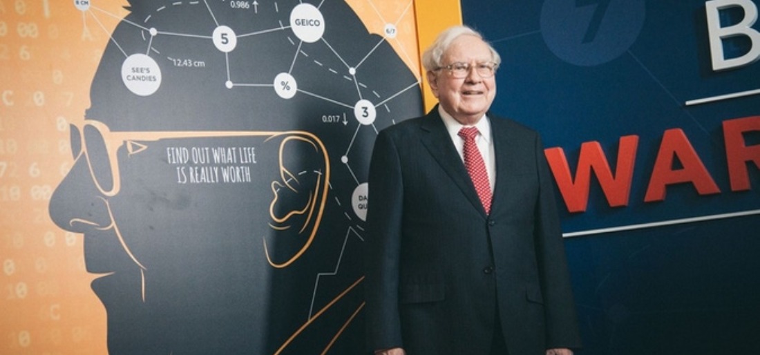 warren buffett crypto bank