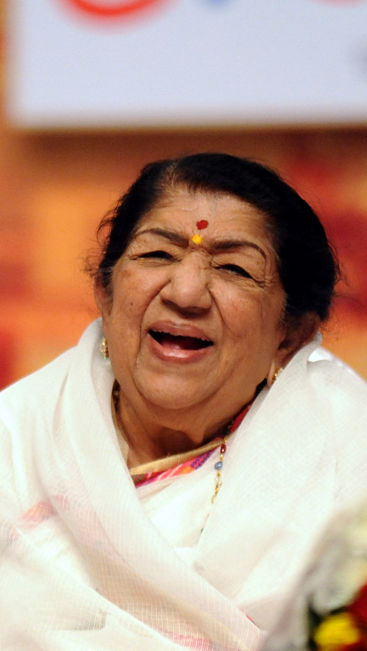 'Trying Our Best', Say Doctors As Lata Mangeshkar Continues To Be In ...