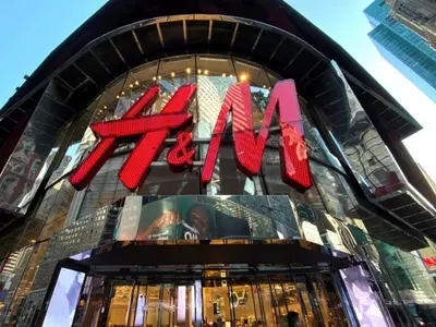 H&M stores