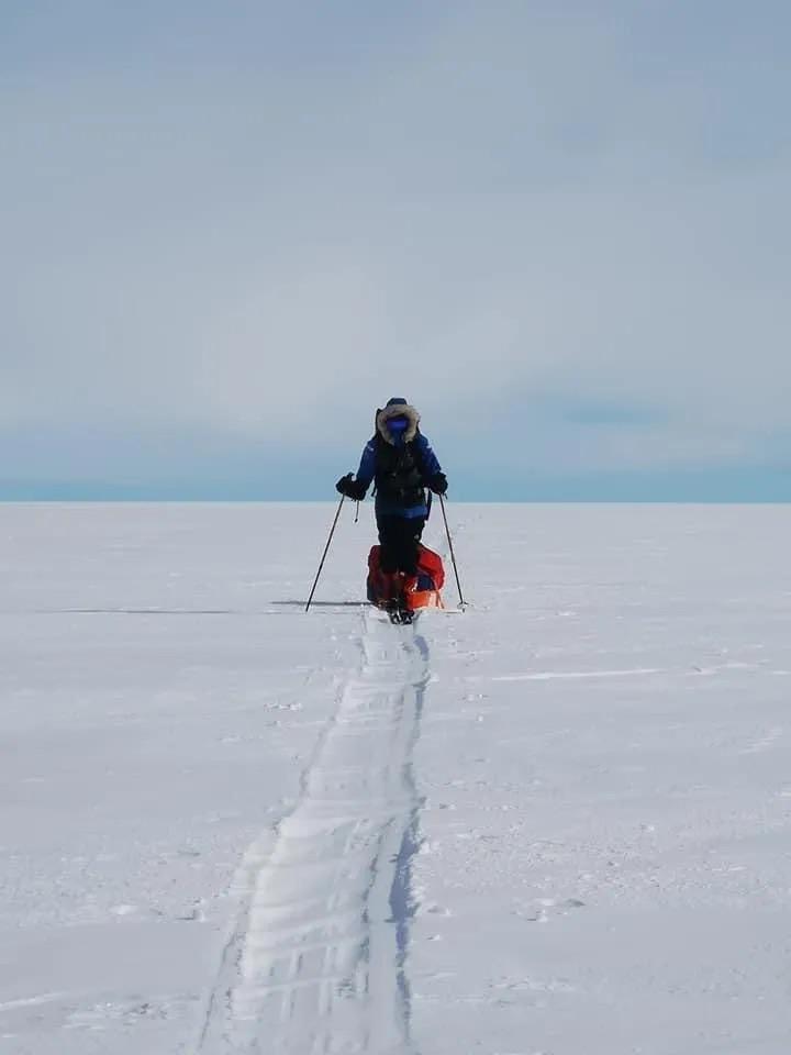 Captain Harpreet Chandi becomes first indian origin woman to travel to south pole 