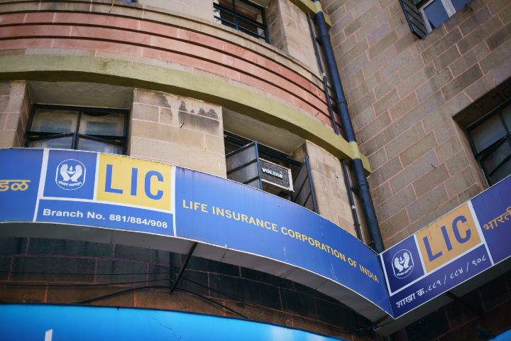 LIC may be valued at 15 lakh crore after IPO