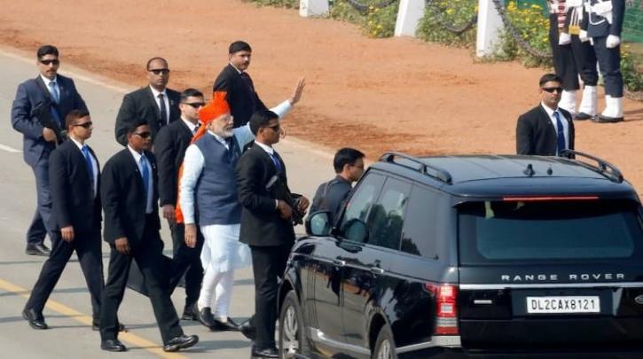 What Is In The Briefcase Of Indian PM Bodyguards? Here's All You