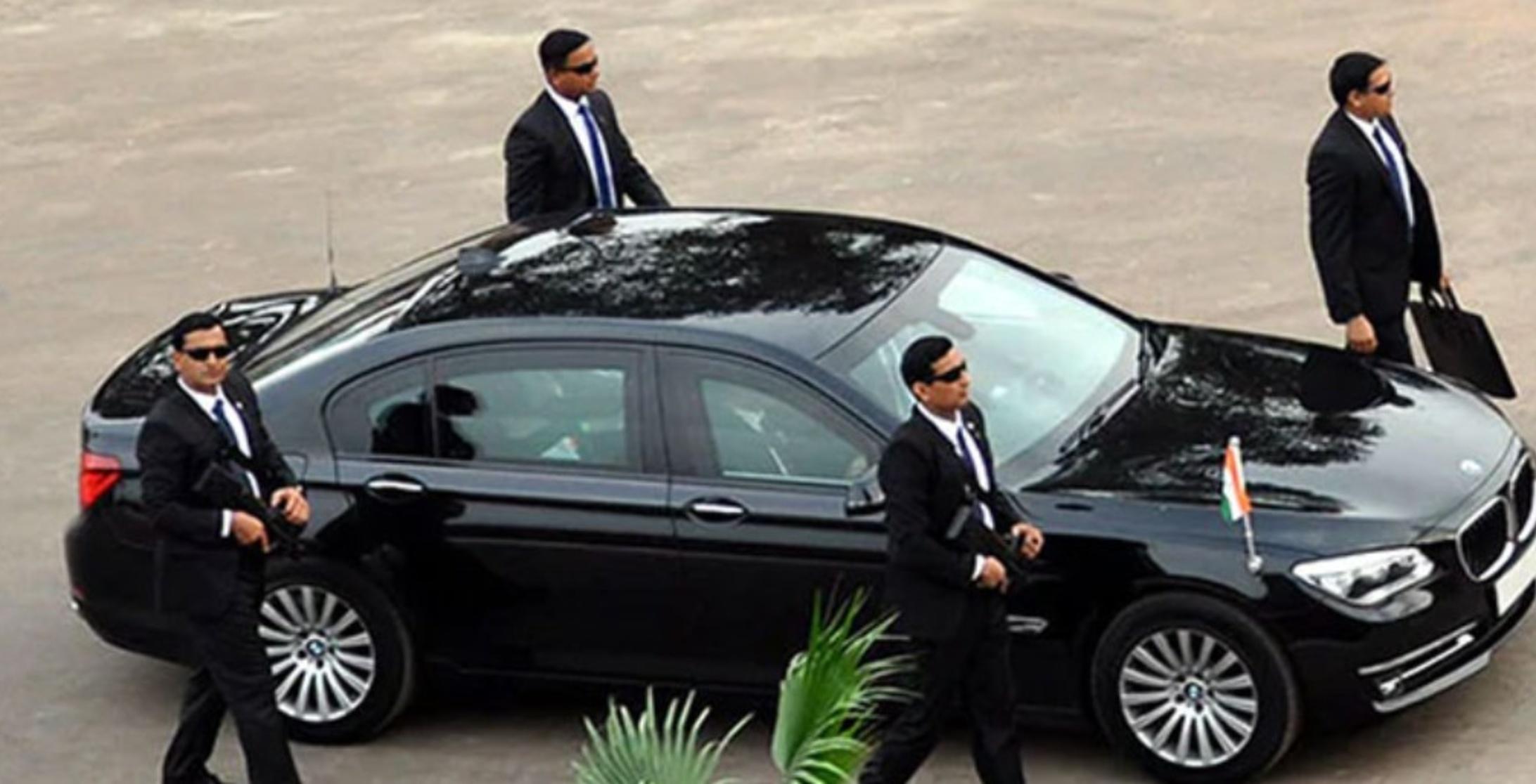 What Is In The Briefcase Of Indian PM Bodyguards?