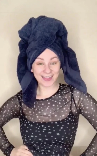 towel-over-head