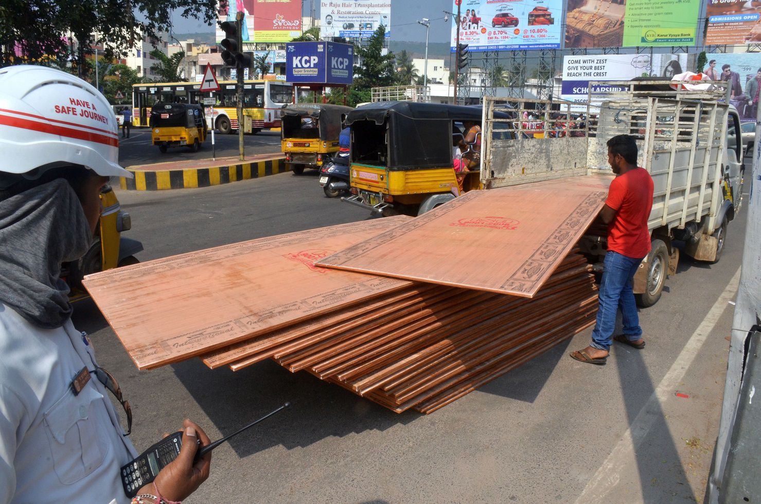 Turning Waste Into Value, This Chennai Man Has Created A Plywood