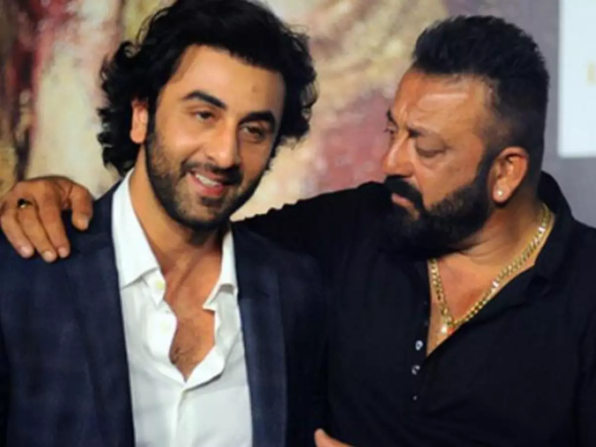 Kuch Toh Log Kahenge Sanjay Dutt Book 'Kuch Toh Log Kahenge', Sanjay Dutt Pens A Note On Ranbir Kapoor